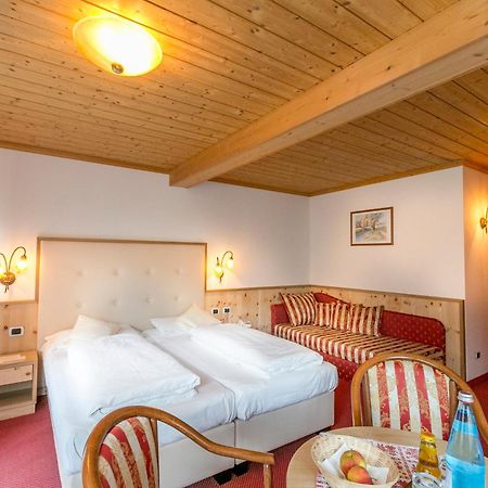 Diamant Spa Resort Santa Cristina Val Gardena Room photo