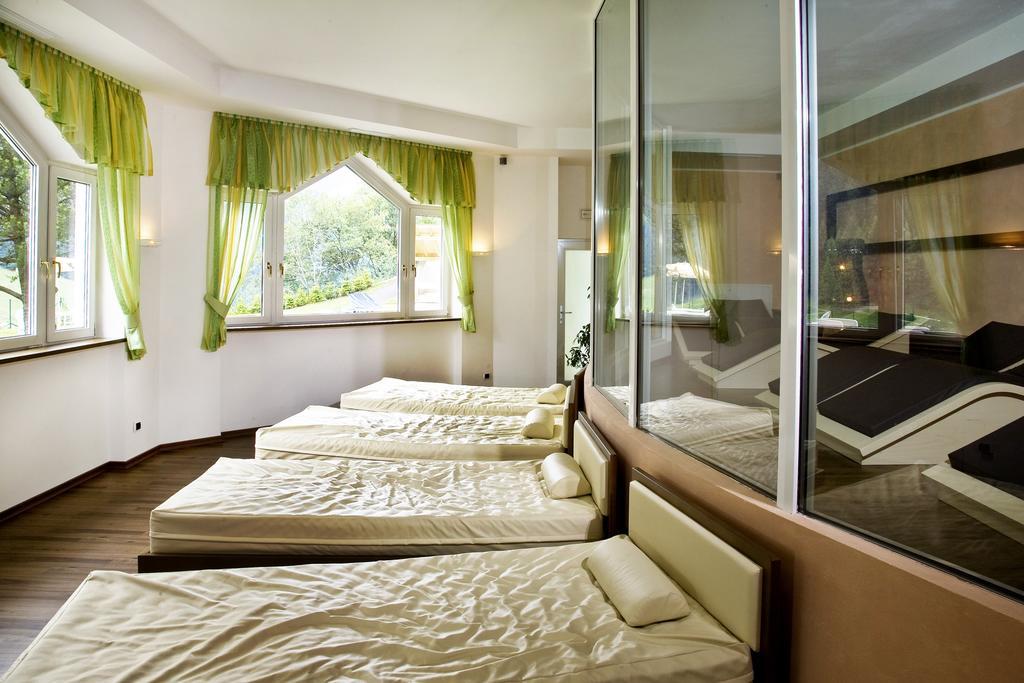 Diamant Spa Resort Santa Cristina Val Gardena Exterior photo